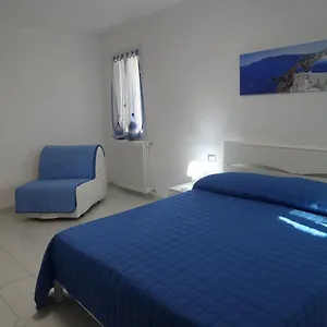 Tramonti E Mare 2 , Cipressa Italia